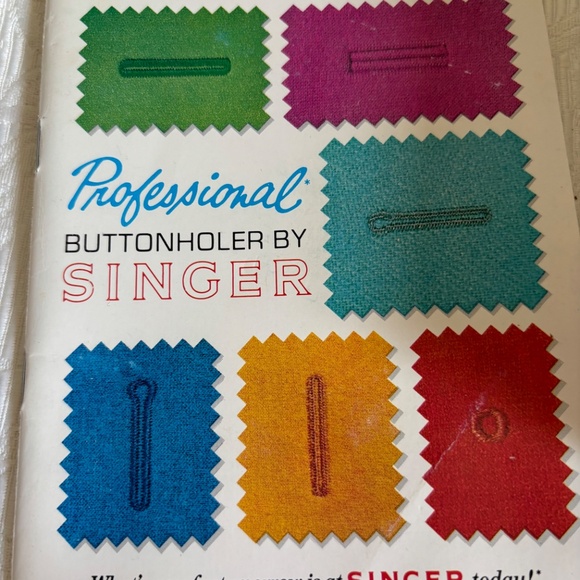 Singer Buttonholder for Slant-Needle Zig-Zag Sewing Machine - Picture 4 of 7